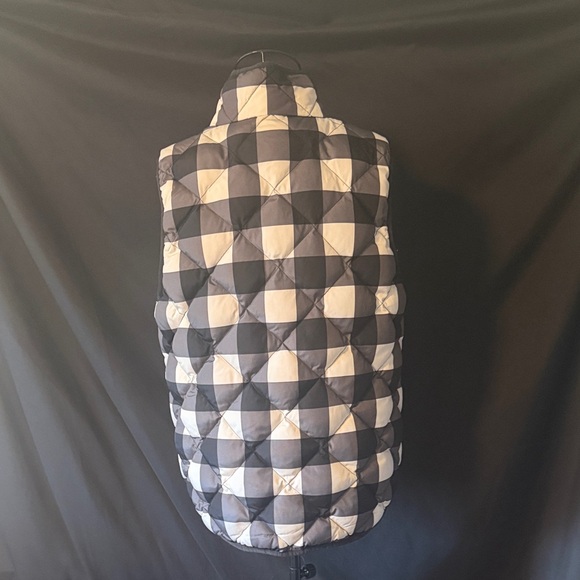 Woolrich Black and White Down Vest - Picture 5 of 6